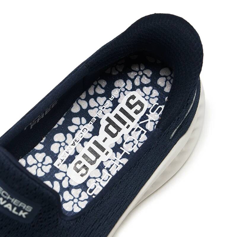 Skechers 125644-NVW Ladies Sli - Knit Fabric Lace Up Sneakers recension och pris